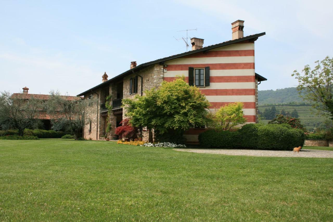 B&B Il Dosso Corte Franca Eksteriør billede