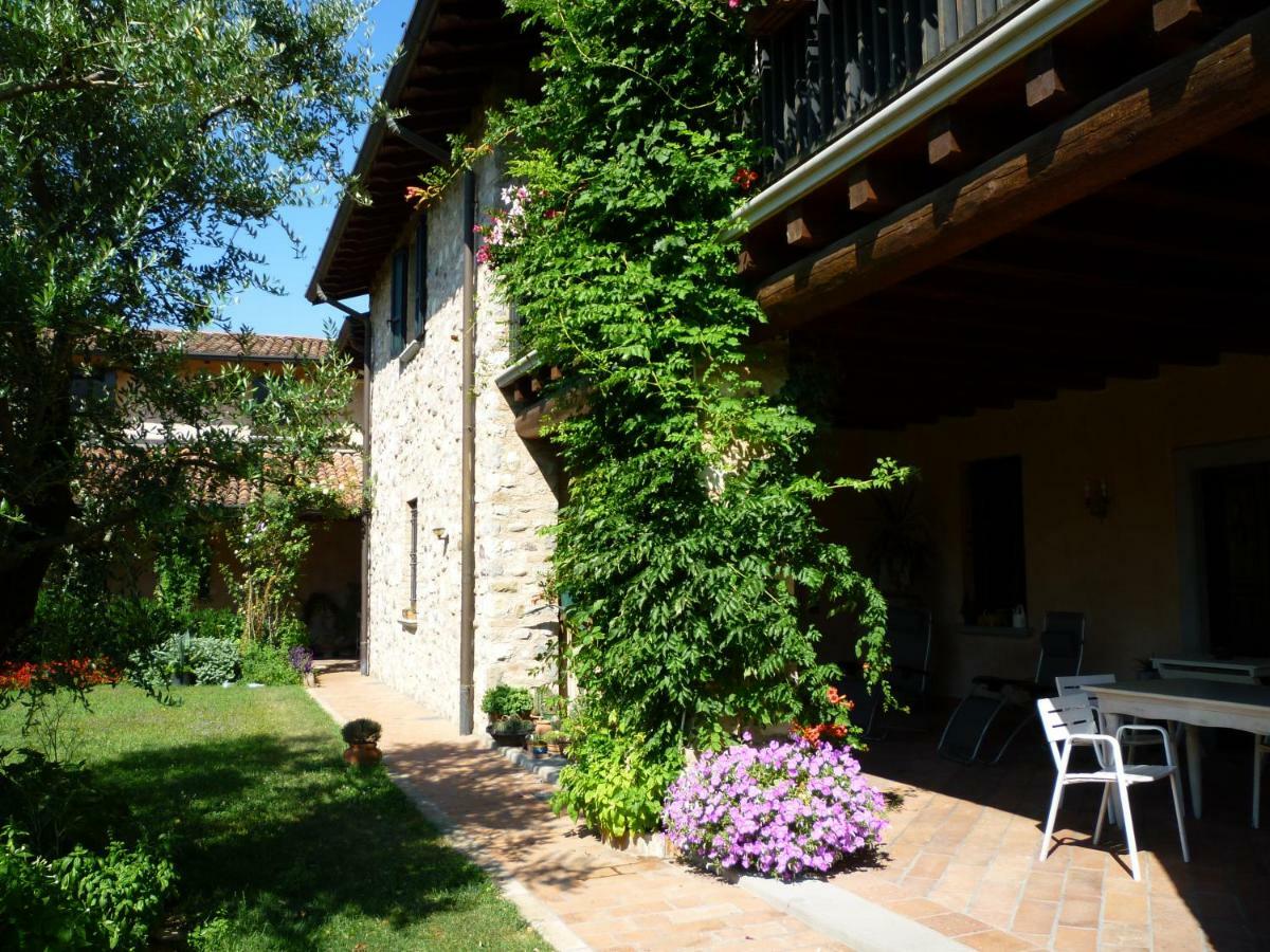 B&B Il Dosso Corte Franca Eksteriør billede
